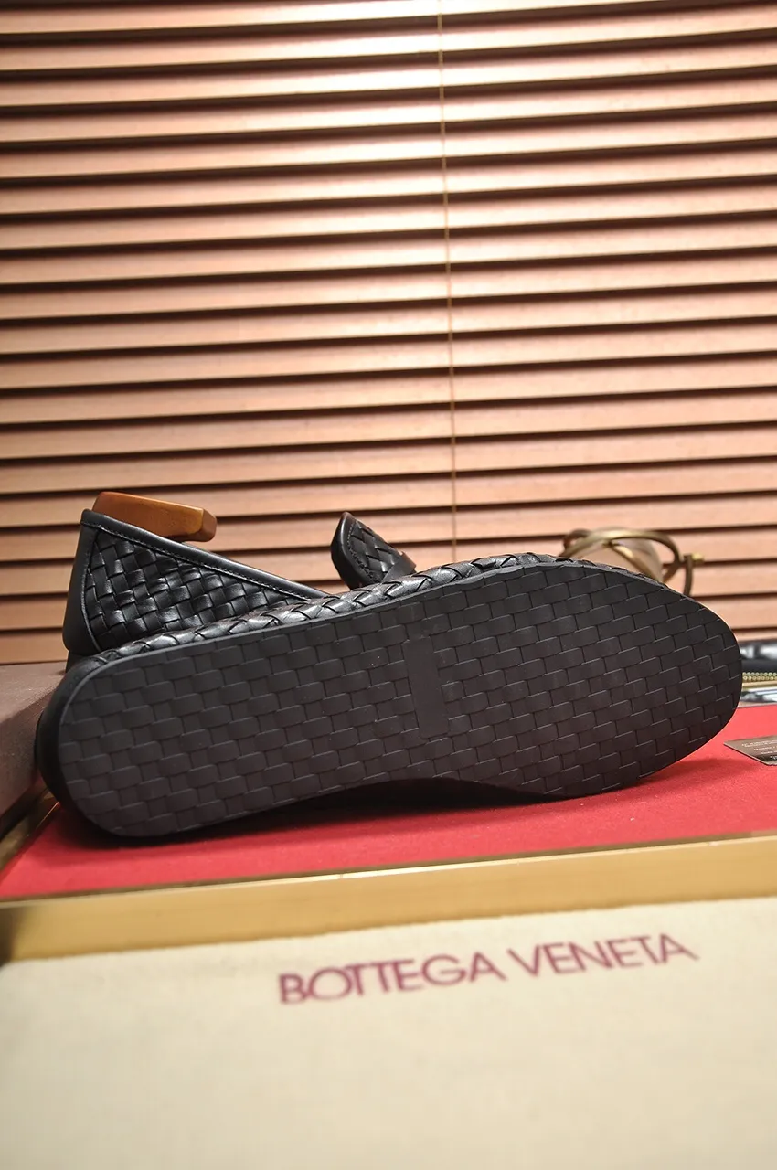 Men's shoes 💰460💶 [Botteg Venetta (BV)] (wallet shoes) exclusive new model official website new model The upper is made of high-quality top calfskin. Delicate feel and flowing luxurious texture. Tailored for refined men to create a noble aura. Delicate and regular Mark hand stitching. Smooth lines. Full sheepskin lining, comfortable to wash sweat. 38-44